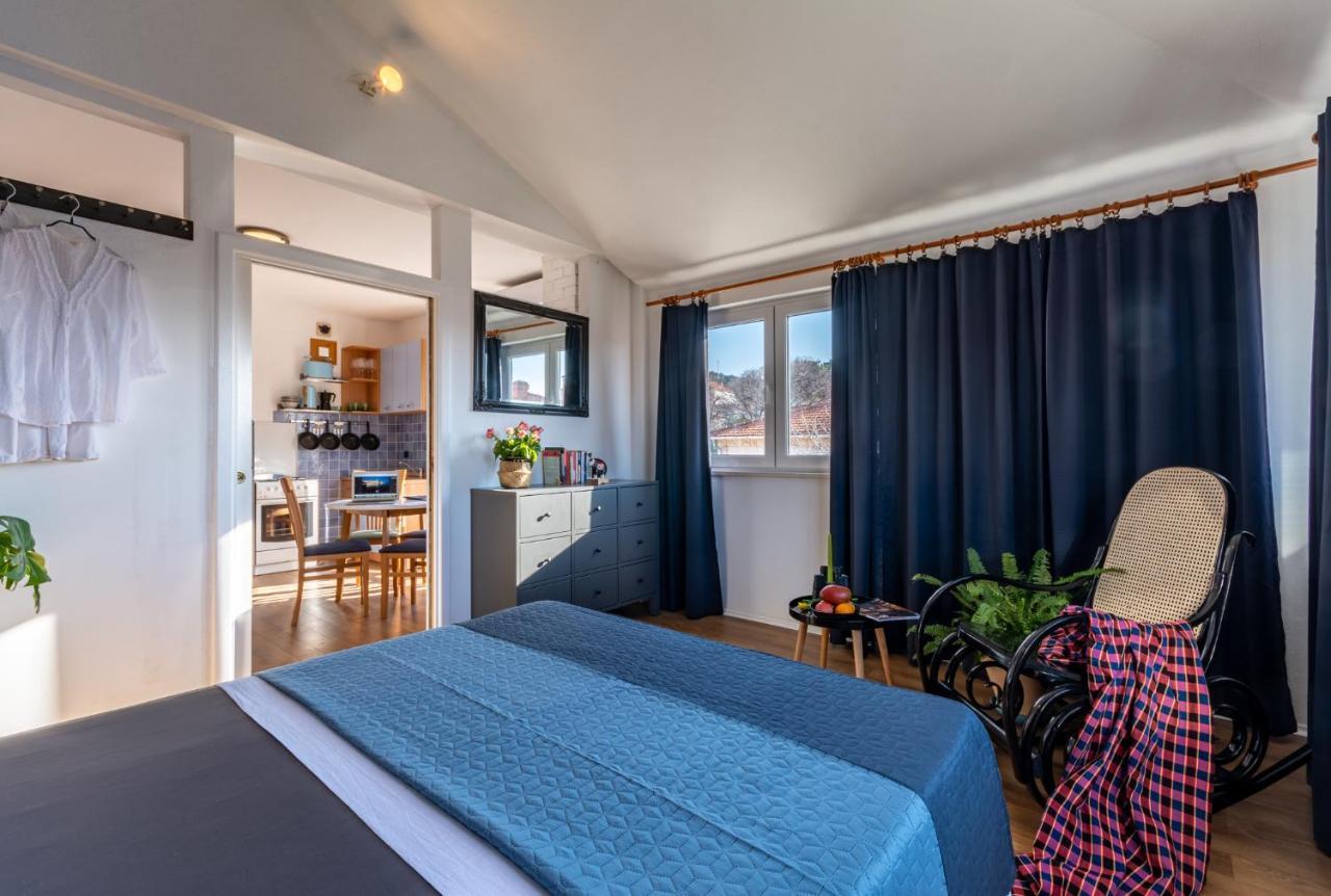 Apartments Lota On Top Location Supetar Exterior foto